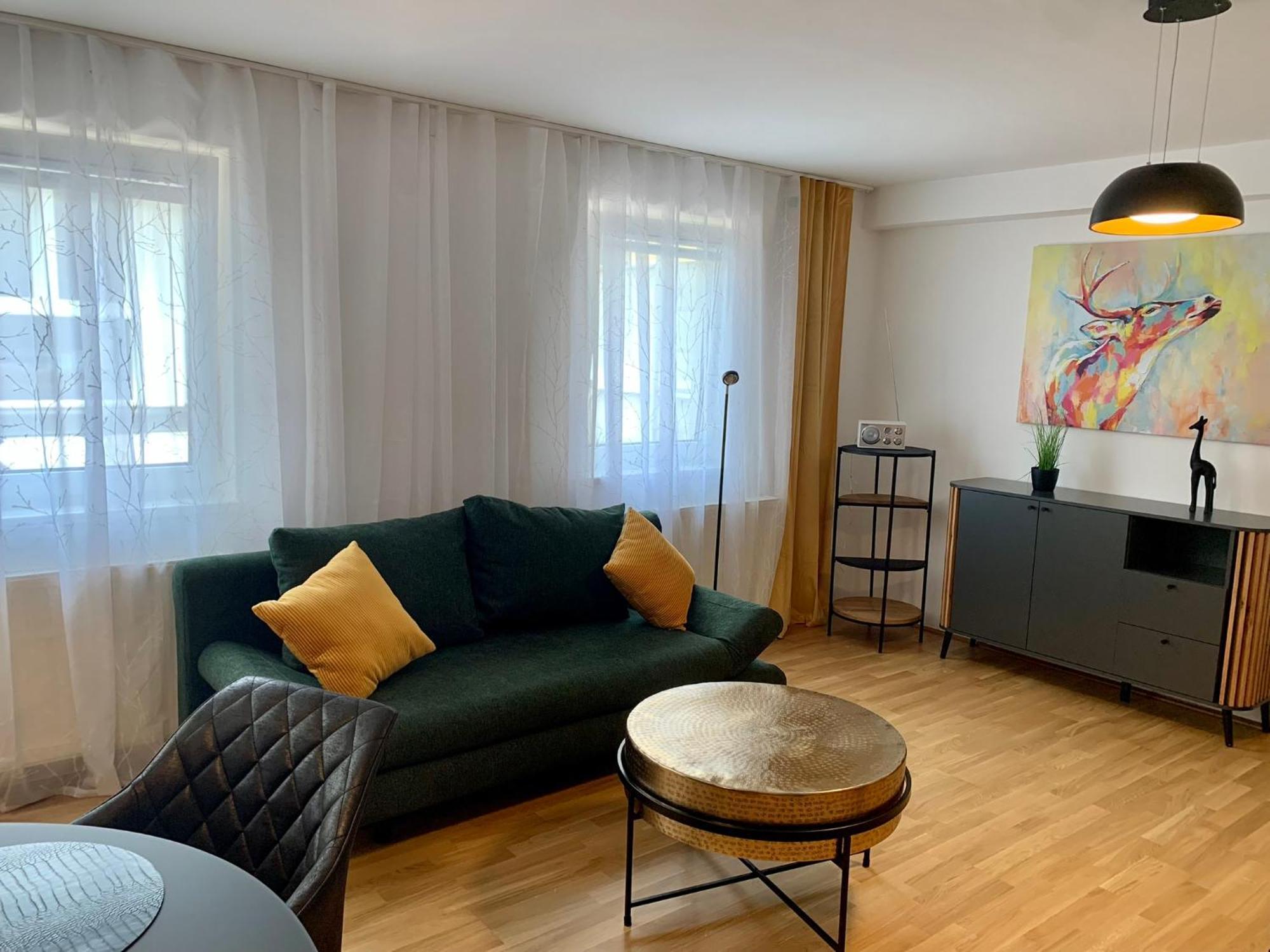 Air-Conditioned, Quiet Apartment With A Terrace In Center Of St Poelten - Smart Tv Sankt Poelten Buitenkant foto
